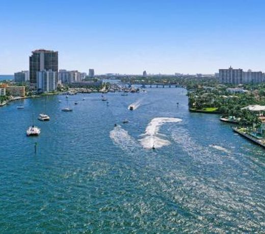 Fort Lauderdale Yacht and Beach Club 209