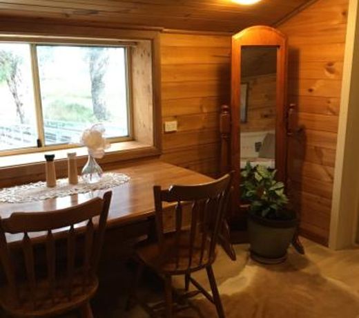 Springmead Rustic Cabin