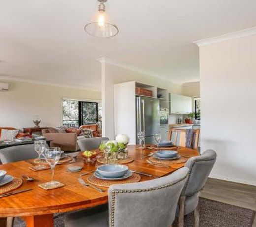 Bellara - your home among the gum trees!