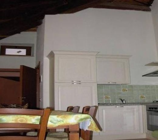 Holiday Home in Canossa with Swimming Pool, Garden and Patio