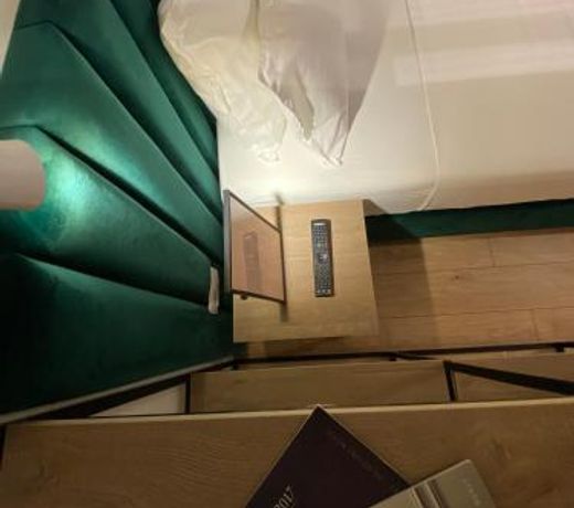 Living Studio Apartments