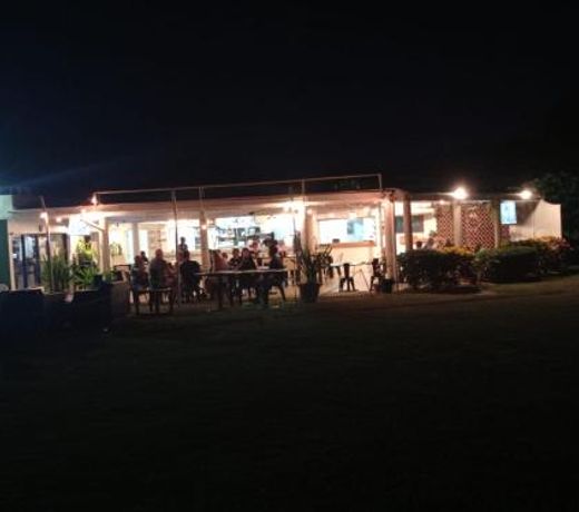 126 Friendship, Rockley Golf Club