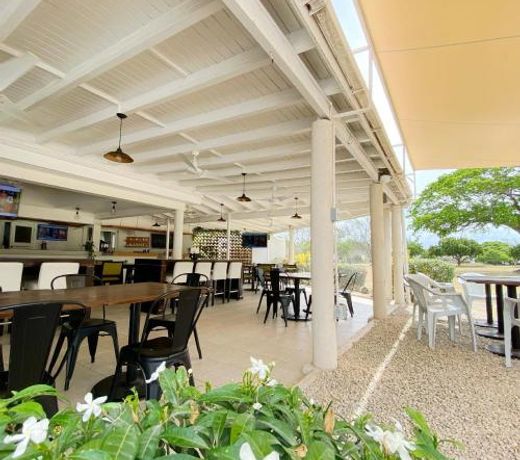 ZenBreak Rockley Golf Apt
