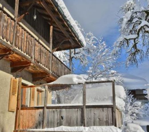 Appartement 6 pers 70 m² dans chalet Chez Marie
