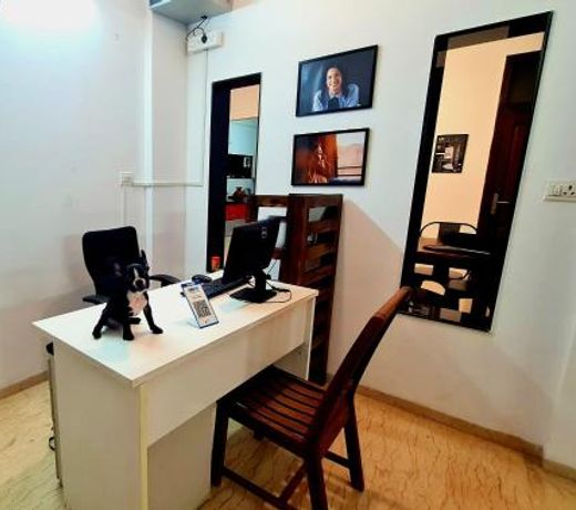 Lifespace- Spacious Hostel in a Luxurious Villa