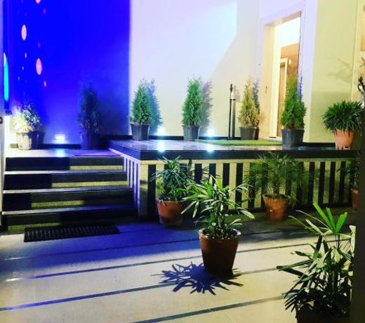 Hotel Vasudha Palace