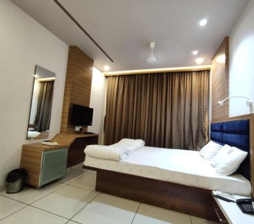 Hotel Pragati