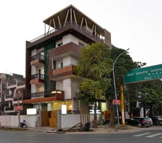Hotel Fortune Inn- Noida Sector 19
