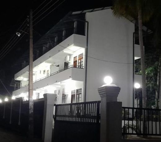 Paradise Villa