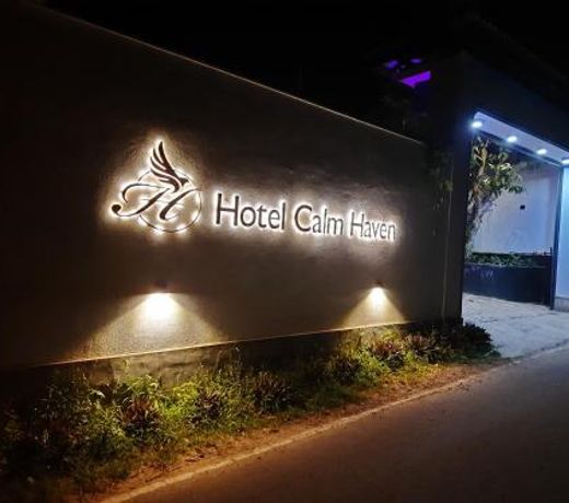 Hotel Calm Haven