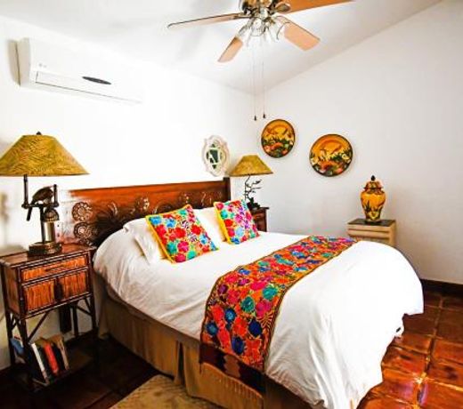 Collection O Casa Bella Hotel Boutique, Cabo San Lucas