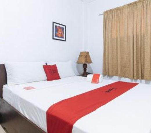 RedDoorz @ Marifa Hotel Angeles Pampanga