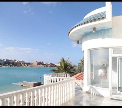 Bana Bana Resort