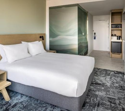 Holiday Inn Express Auckland City Centre, an IHG Hotel