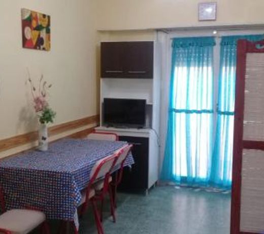 Departamento 1 ambiente 3 personas PB a metros del mar
