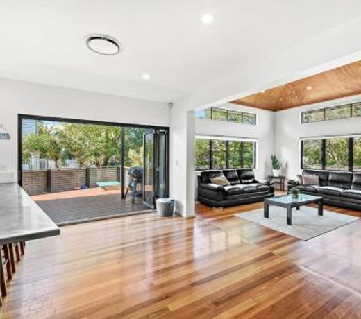 Mudjimba Shores-Coastal Bliss for Families & Dogs