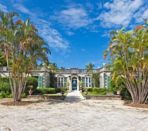 Leamington Pavilion by Blue Sky Luxury