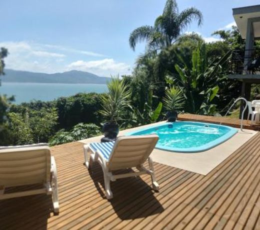 Suite com piscina