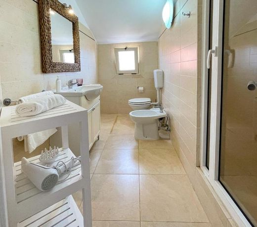 Branco Suites - Rooms & Holiday Apartments