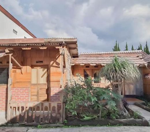 Family Guest House Lembang RedPartner