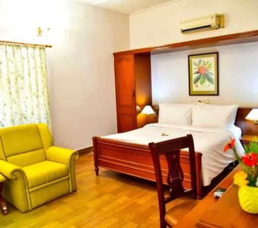Niraamaya Private Residence Blue Mountain -Chikmagalur