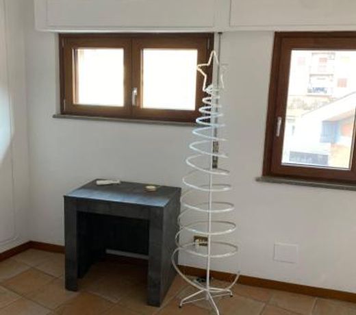 Frascati Roof 2