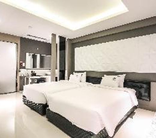 Yeongdeok Gangguhang Cloud Hotel