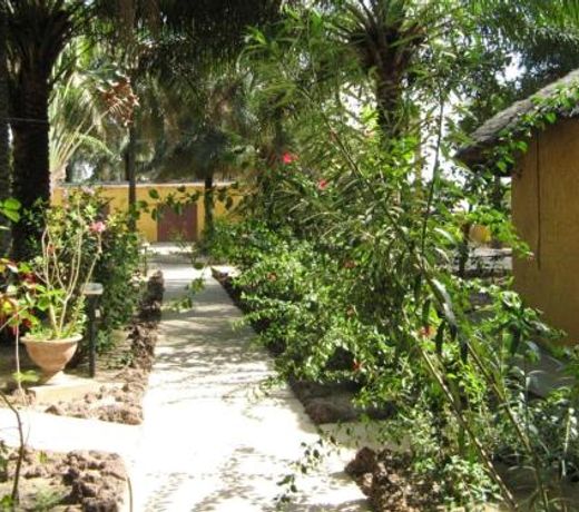 3 bedrooms house at Cap Skirring 800 m away from the beach with lake view private pool and enclosed