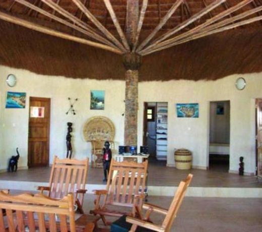 3 bedrooms house at Cap Skirring 800 m away from the beach with lake view private pool and enclosed