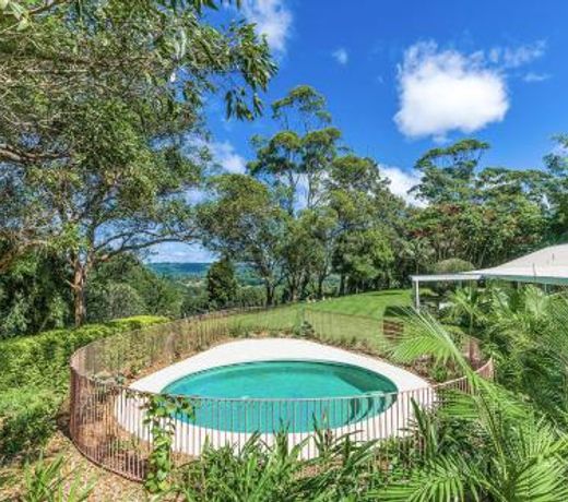 A PERFECT STAY - Hidden Byron