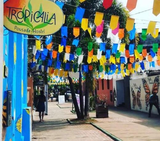 Tropicalia Pousada Hostel