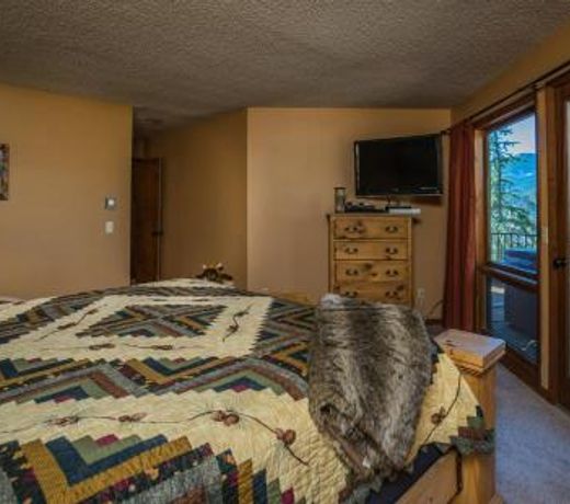 Cedar Lower Condominium 2 Bedroom condo