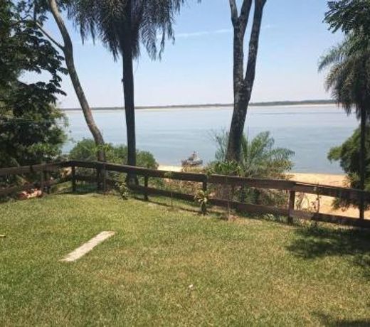 CabaÃ±a panoramica sobre el PARANÃ y Pesca