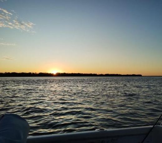 CabaÃ±a panoramica sobre el PARANÃ y Pesca