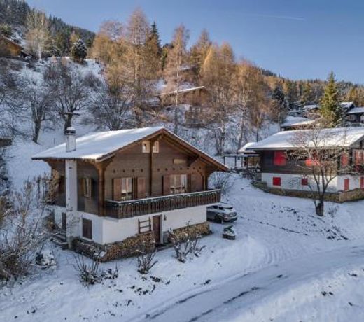 Chalet Noisette Authentic Swiss chalet Perfect for families
