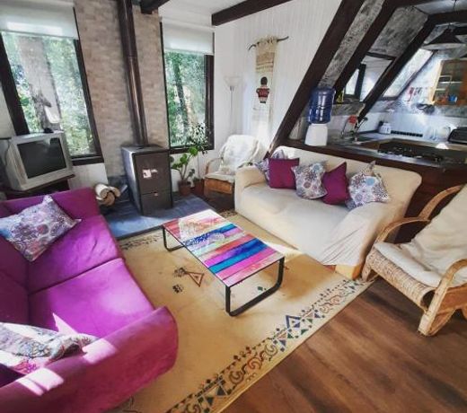 "Encanto de Vilches", cabaÃ±a en la precordillera con hot tub privado