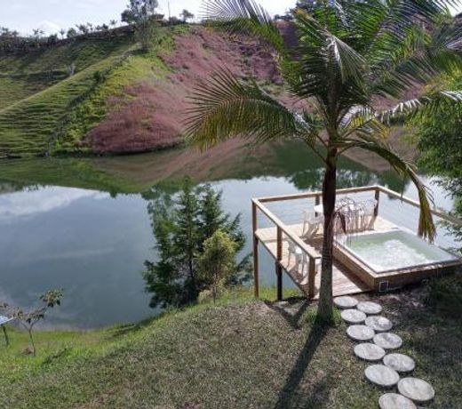 Finca 1 - Dakeva