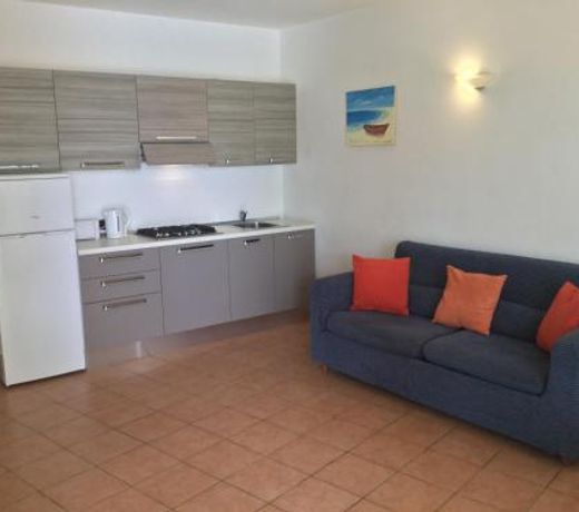Apt14 Porto Antigo 1 with Pool and Beach views