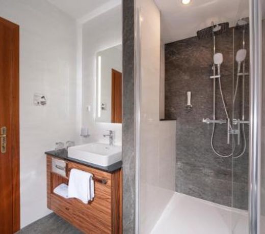 Hotel Weinberg GmbH