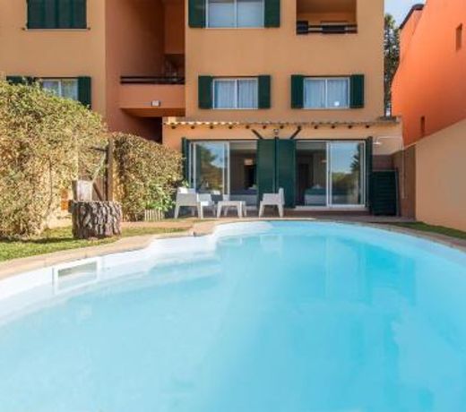 Apartment Mumu