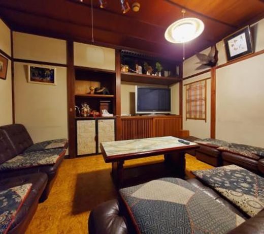 æå±æé¤¨ï¼ã·ã§ã¢ãã¦ã¹&ã±ãã¹ããã¦ã¹ï¼