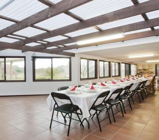Hope - country farm stay for large groups
