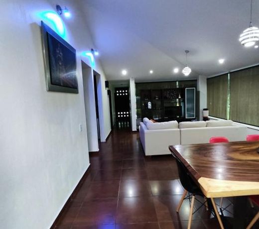 Finca el Nogal - Casa Entera Familiar Moderna con Amplio Jardín Atlixco puebla