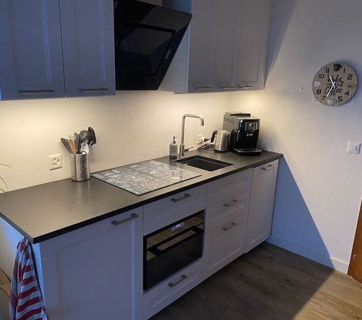 Spring Inn Apartments