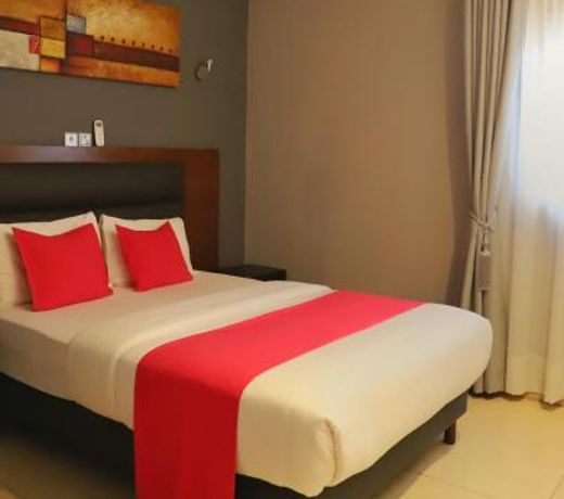 LA ROCHELLE HOTEL