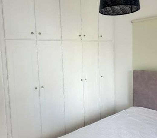 Spacious 2 BR appartment near mall