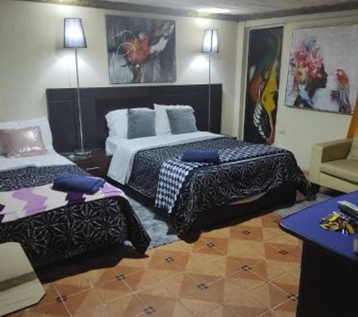 CASA MUY CONFORTABLE EN ZAMORA CHINCHIPE
