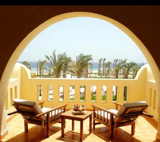 Grand Makadi - Couples and Families Only