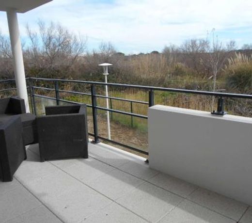 Appartement Le Grau-du-Roi, 2 piÃ¨ces, 6 personnes - FR-1-250-198