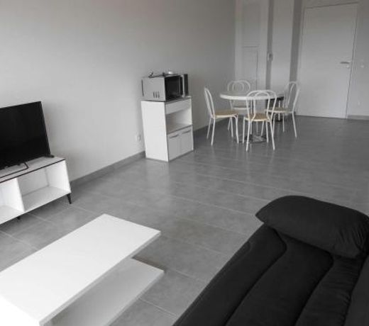 Appartement Le Grau-du-Roi, 2 piÃ¨ces, 6 personnes - FR-1-250-198